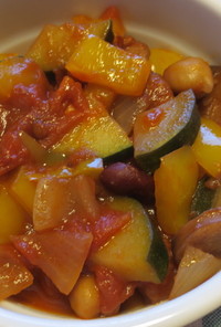 夏野菜とお豆のラタトゥイユ