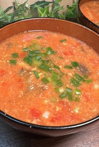 栄養満点☆サバとなすのトマ玉スープ