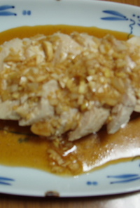ジューシー茹で鶏の中華風たれ（油淋鶏風）
