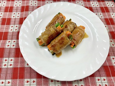 【簡単】肉巻き野菜の写真