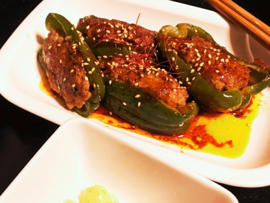 肉汁がじゅわ〜！韓国風ピーマンの肉詰めの画像