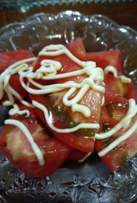 トマトをマヨネーズ醤油で食べると旨い！