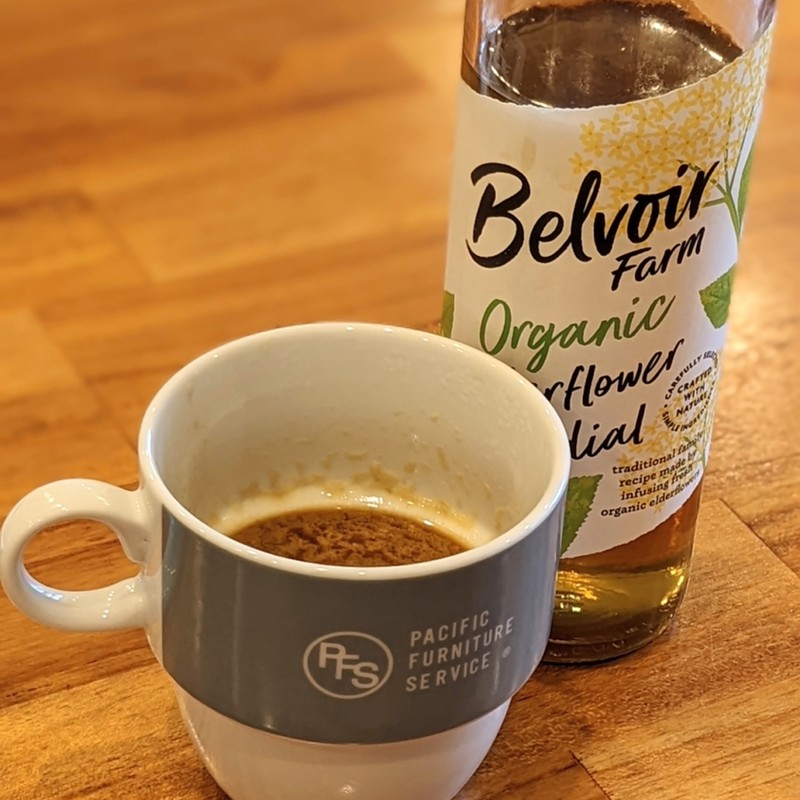 エルダーフラワーコリンズのレシピ