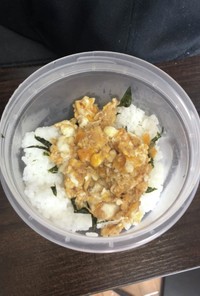 【貧乏飯】卵と海苔と米