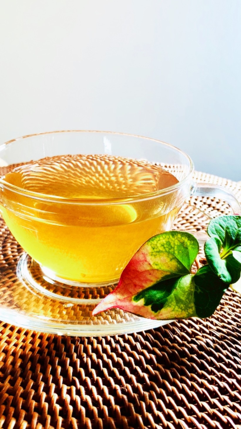 ドクダミ茶の画像