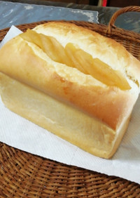 リンゴの食パン