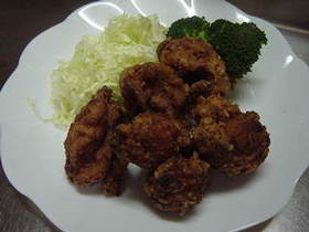 鶏のから揚げ