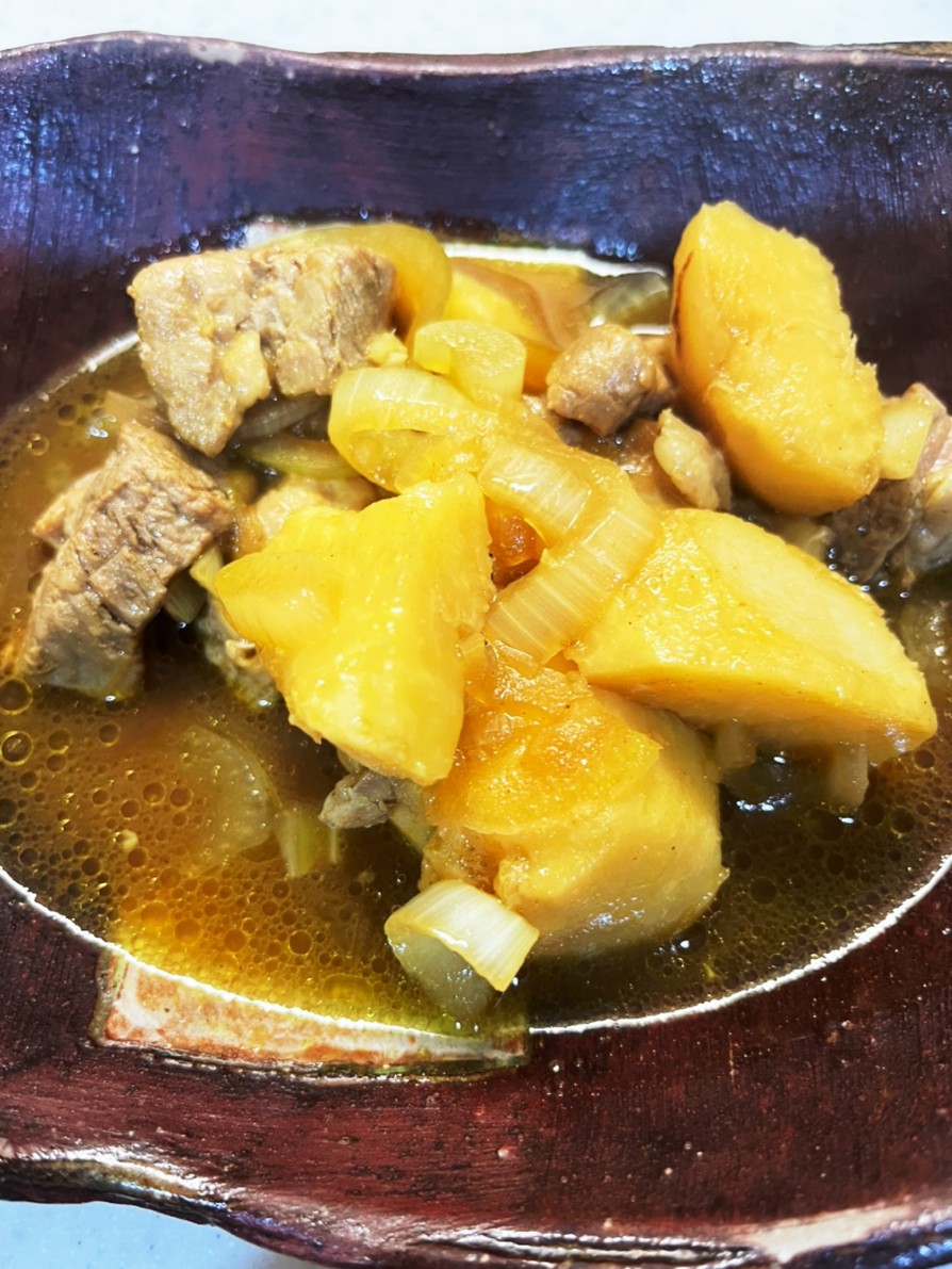 里芋と豚肉のカレー煮の画像