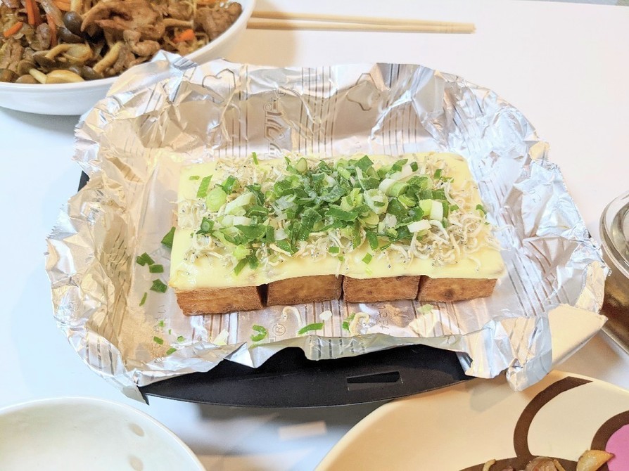 絹厚揚げの明太マヨチーズ焼きの画像