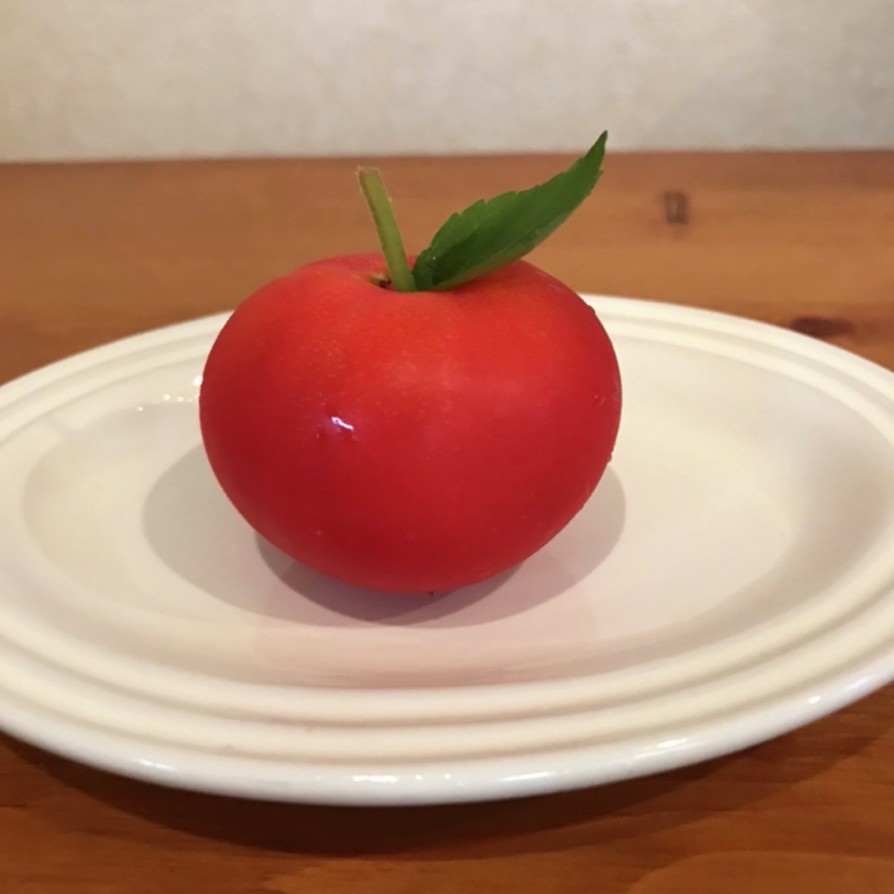 小玉トマトに大葉を♪りんご風の画像