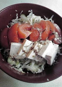 トマトと豆腐のギリシア風？サラダ