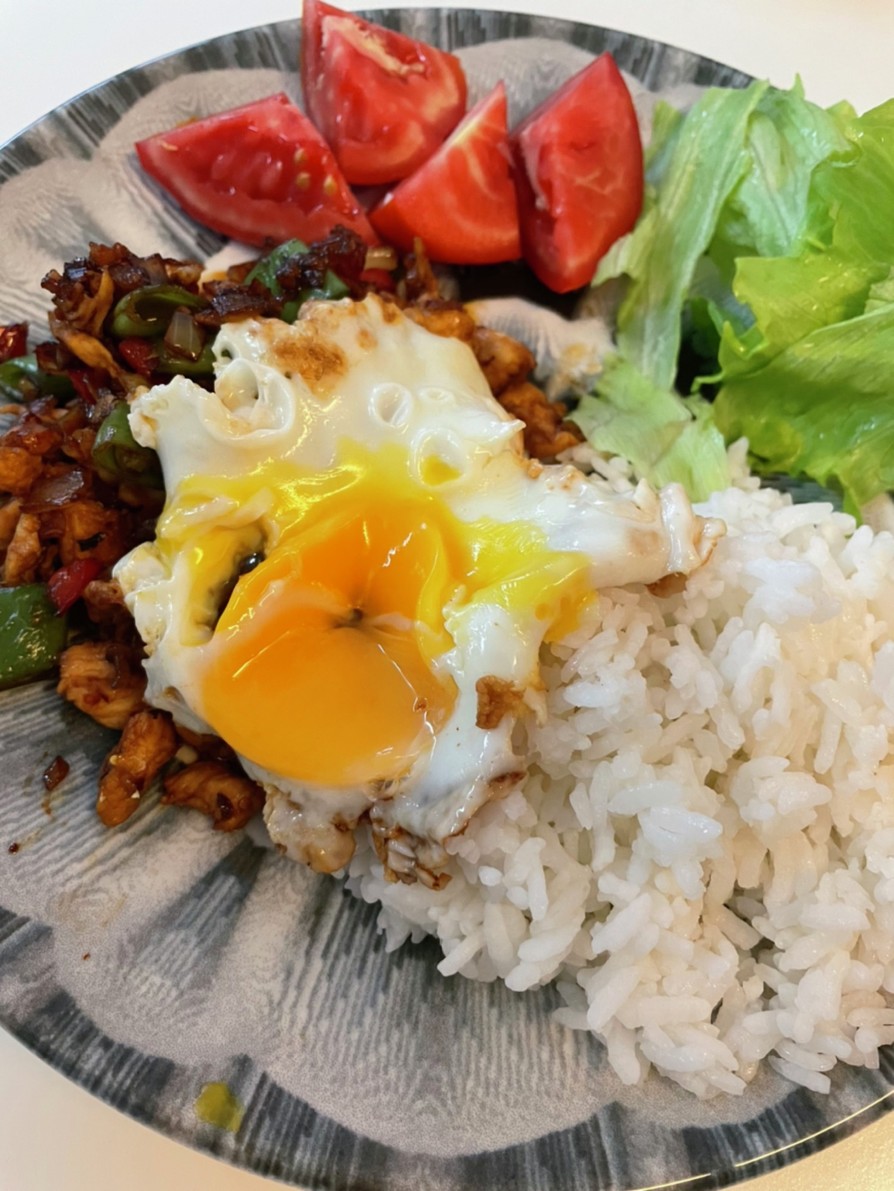 ムネ肉を使った、ガパオガイ by Xichan 【クックパッド】 簡単おいしいみんなのレシピが394万品