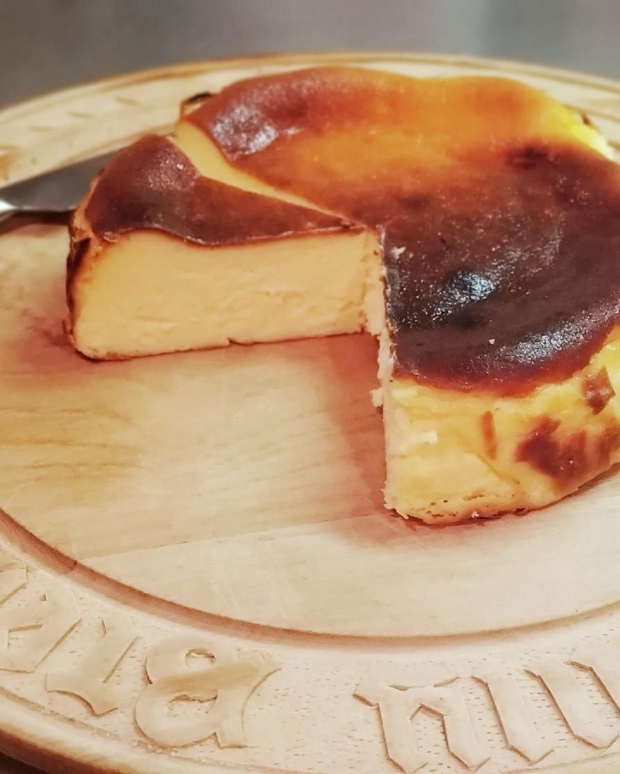 バスク風チーズケーキ by コブみかん 【クックパッド】 簡単おいしいみんなのレシピが394万品