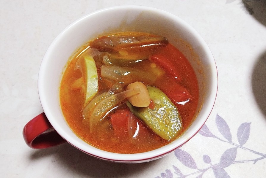 スープの素を使う、楽ちん夏野菜スープの画像