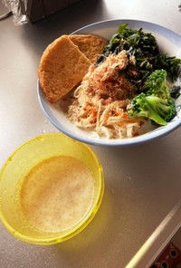 冷たい麺✖豆乳胡麻ダレ