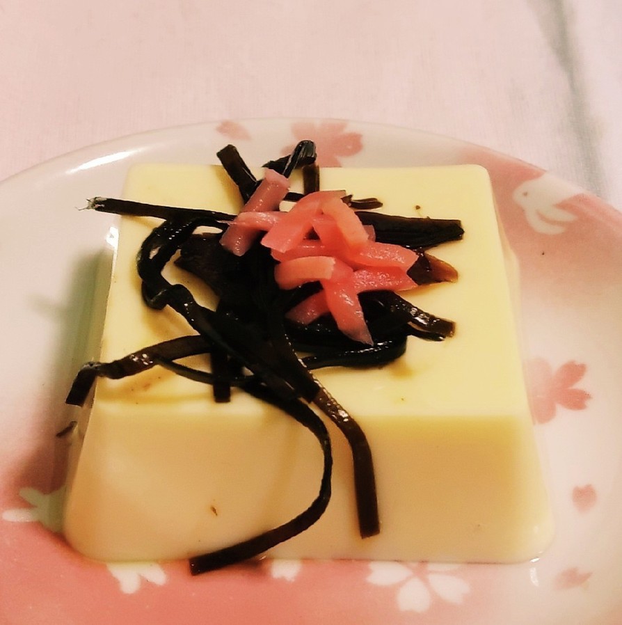 “玉子豆腐”&おやさい昆布煮/紅生姜のせの画像