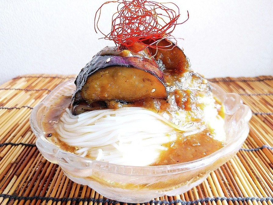 茄子のピリ辛味噌煮ダレ素麺の画像