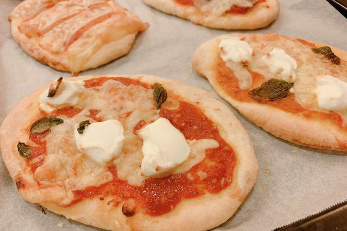 小麦粉粘土を食べちゃおうシリーズ ピザ レシピ 作り方 By Maimaimilk クックパッド 簡単おいしいみんなのレシピが378万品