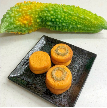 ゴーヤの橙色クッキー＆ゴーヤのアンゼリカの画像