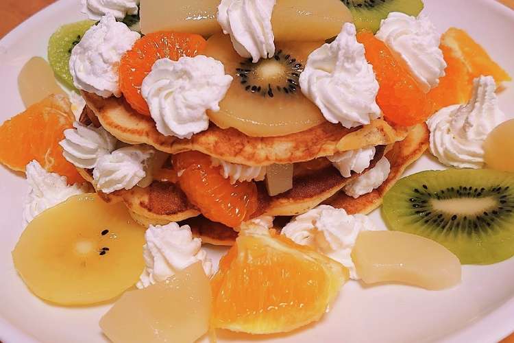 フルーツいっぱい 三段ホットケーキ レシピ 作り方 By Milkﾁｬﾝ クックパッド 簡単おいしいみんなのレシピが374万品