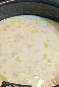 【幼児食】ツナと白菜のクリーム煮