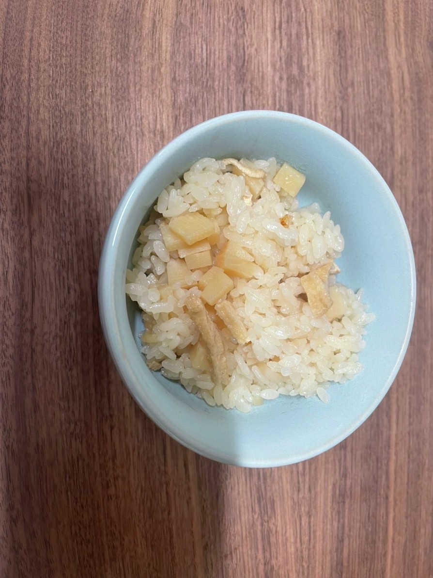 タケノコの炊き込みご飯の画像