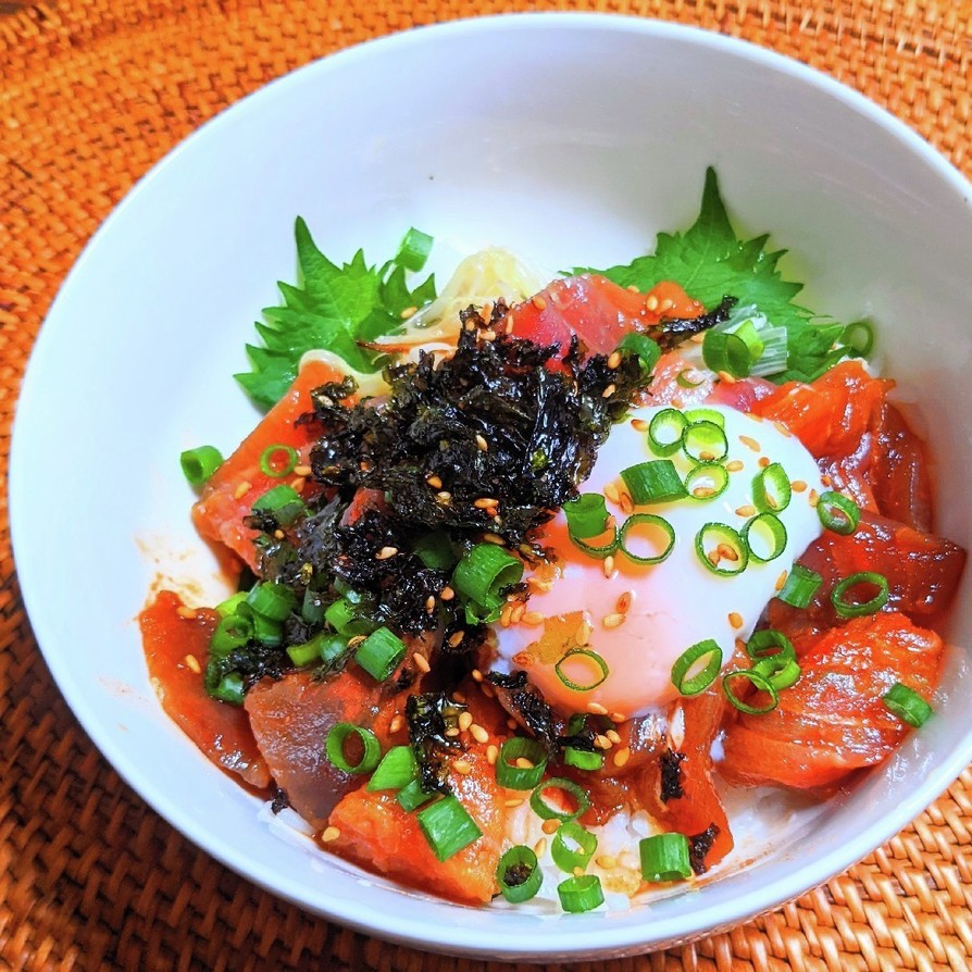韓国風✿マグロのちょい辛漬け丼の画像