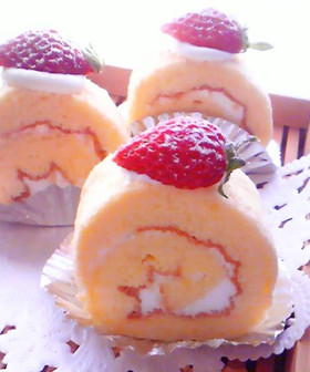 ふわふわロールケーキ*♪
