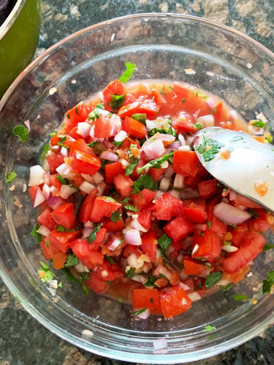 フレッシュトマトサルサのレシピ