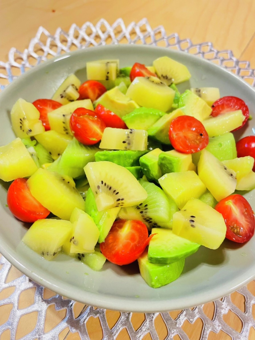 ハニーライムドレッシングのフルーツサラダのレシピ