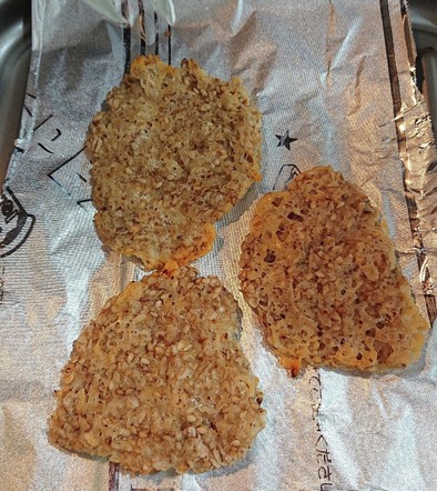 オートミール クッキー風チーズせんべいの写真