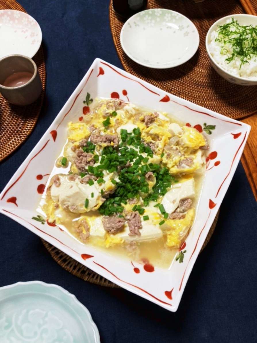 豚挽肉と豆腐の卵とじ（肉豆腐）の画像