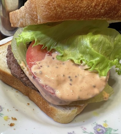 絶品！KER風ハンバーガー風サンドイッチの写真