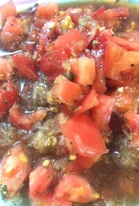 夏の便利トマト　保存　パン　冷製パスタ