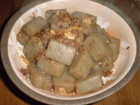 簡単でおいしい1品!炒りこんにゃく