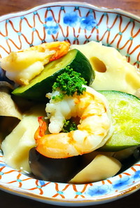 竹輪麩と野菜の煮物　海老の出汁　発酵玉葱