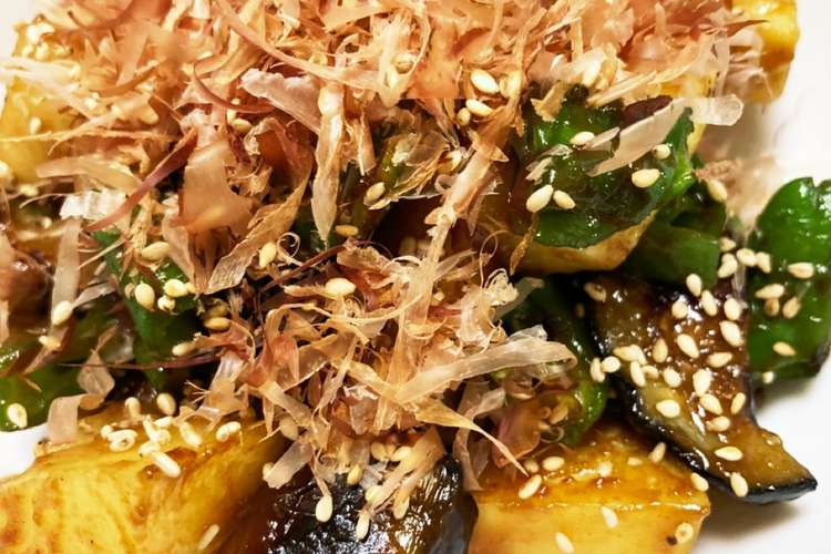 じゃがいもと夏野菜のオイスターソース炒め レシピ 作り方 By おおざっぱなｏ型ママ クックパッド 簡単おいしいみんなのレシピが375万品