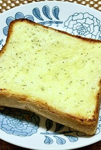 マヌルパン風トースト