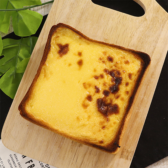 こんがり濃厚♡チーズケーキ食パンの画像