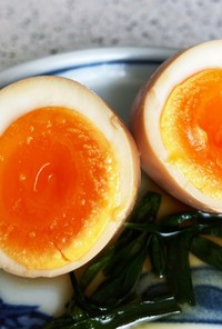 味玉メーカーで簡単 焼きネギ入煮卵 