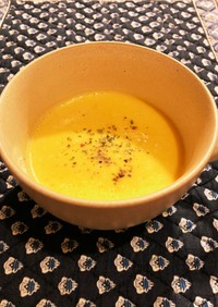 無水鍋で♡ピーナッツかぼちゃの簡単スープ