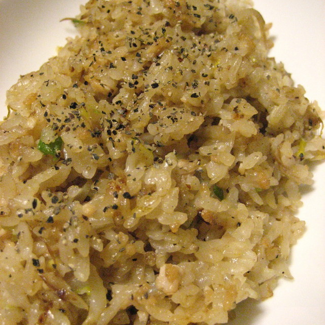 レンジで簡単 悪魔風炒飯 Macaroni