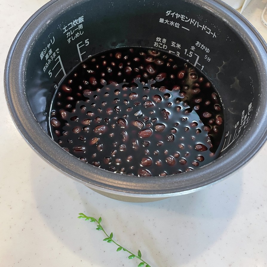 炊飯器で出来る超簡単な黒豆の作り方の画像