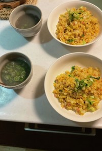 炒飯(チャーハン)とオクラのスープ
