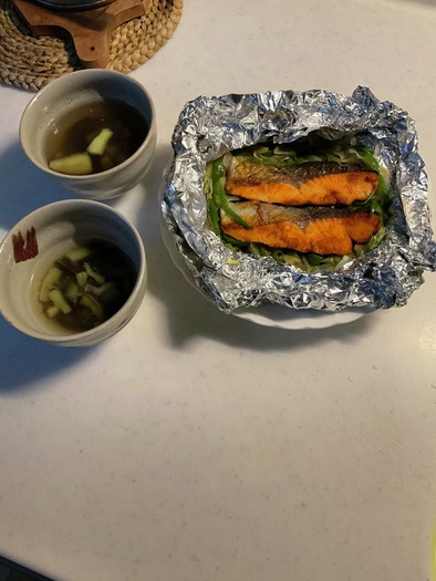 茄子吸物秋鮭とピーマン玉葱のホイール焼きの写真