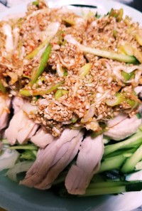 鶏モモ肉の葱ソースサラダ