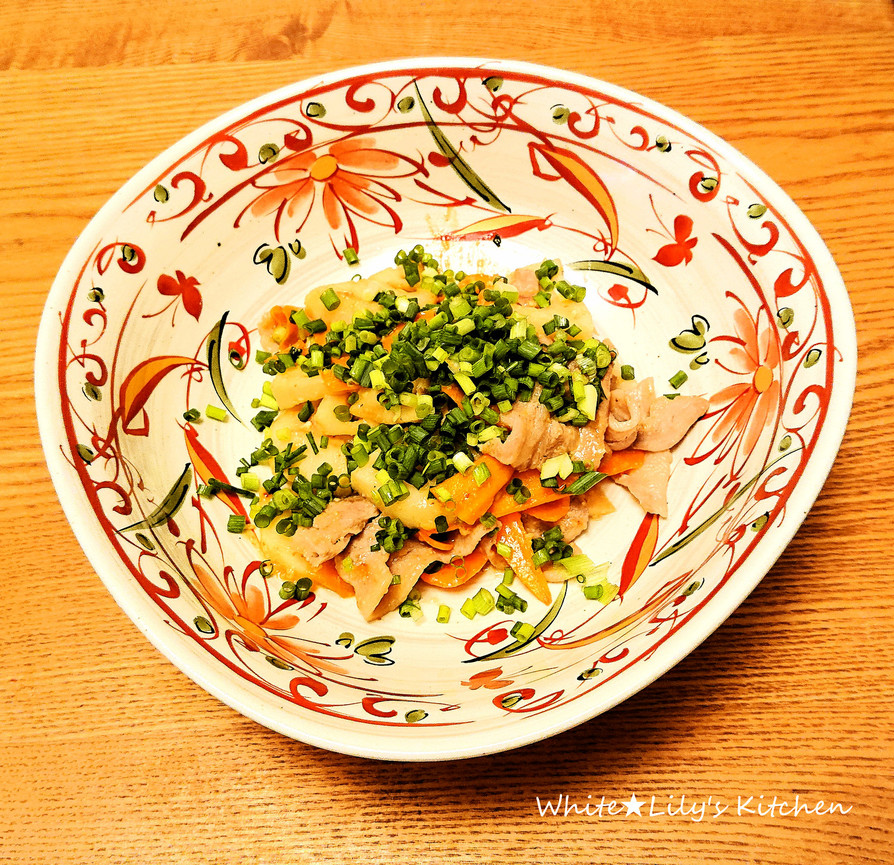 大人味⭐豚肉と根菜のピリ辛旨味噌炒めの画像
