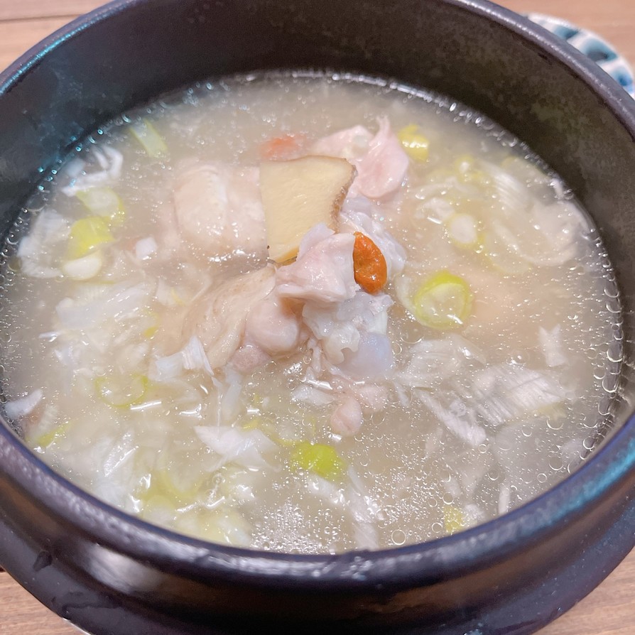 鶏手羽で参鶏湯スープ【圧力鍋】の画像