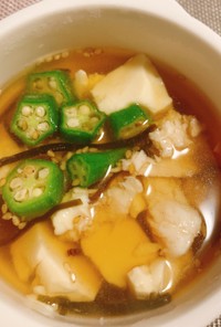 オクラと豆腐と塩昆布のスープ
