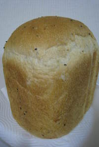 ＨＢでゴマの食パン★国産小麦でフワフワ